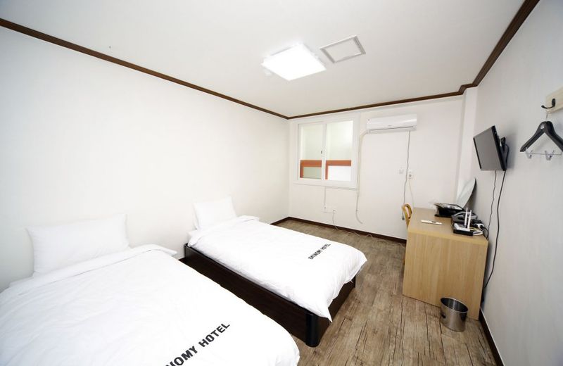 Sweet Ekonomy Hotel