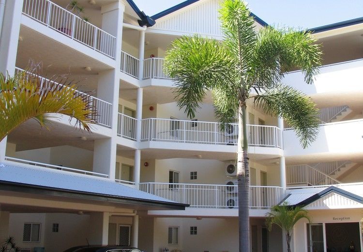 Golden Sands Beachfront Resort