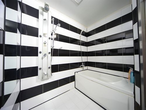 INCHEON BLACK HOLE HOTEL