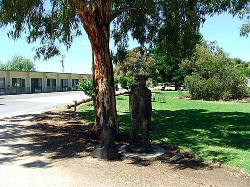 Outdoor Pictures 17