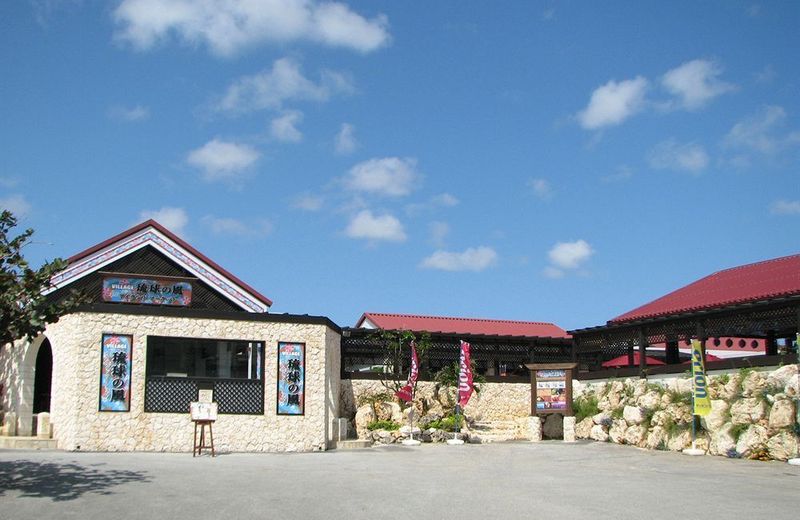 Hotel Breezebay Marina