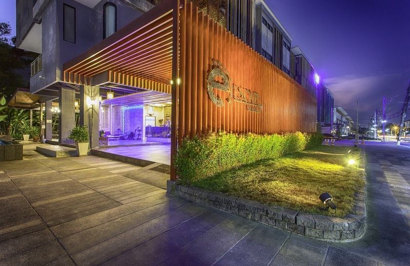 Escape De Phuket Hotel & Villa
