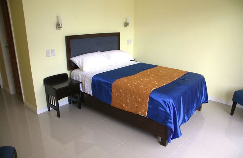 Caimito Beach Hotel