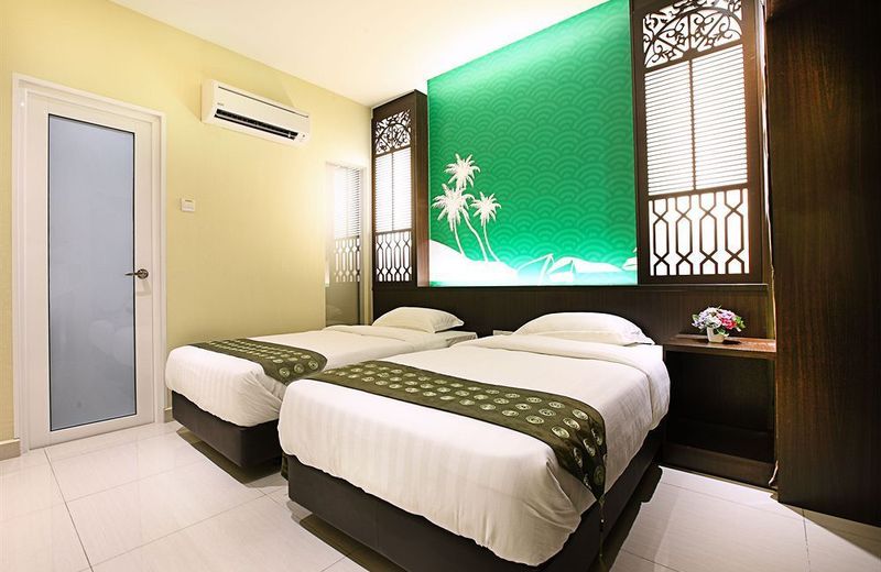 Sri Enstek Hotel KLIA, KLIA 2 & F1