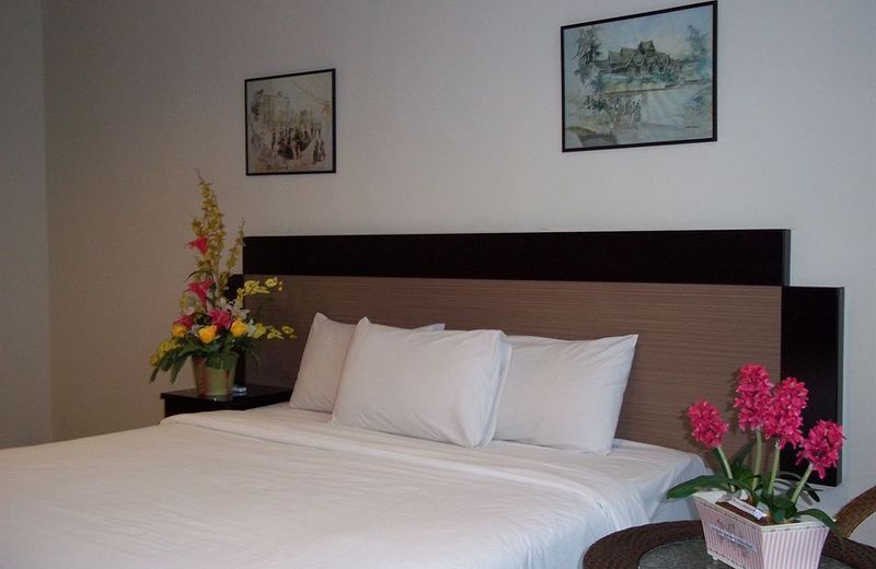 World Youth Hotel