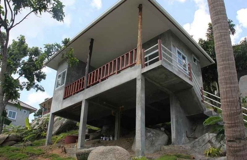 Apichada Villa
