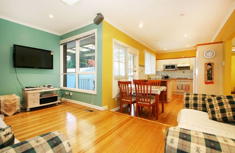 62 Roseland Grove Holiday House