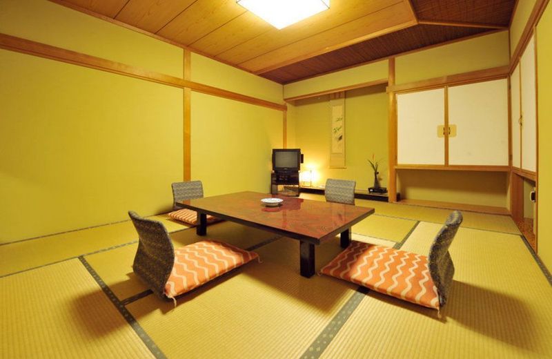 Nakayasu Ryokan