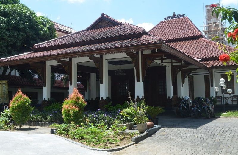 SADINAH SAHID JOSODIPURO HOTEL