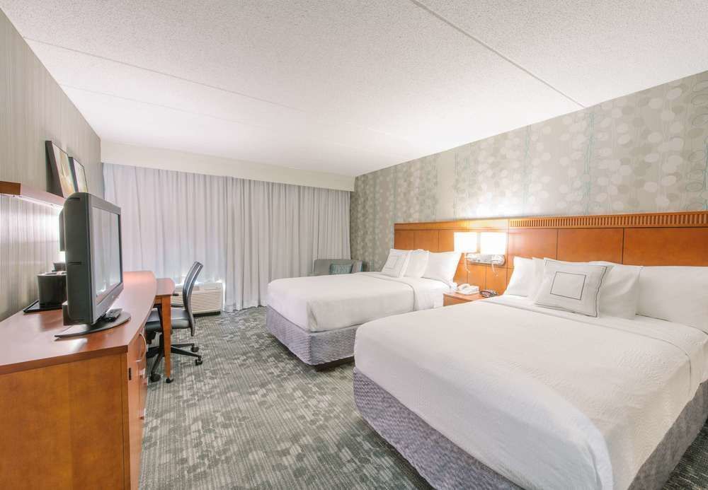 Courtyard by Marriott Nashua