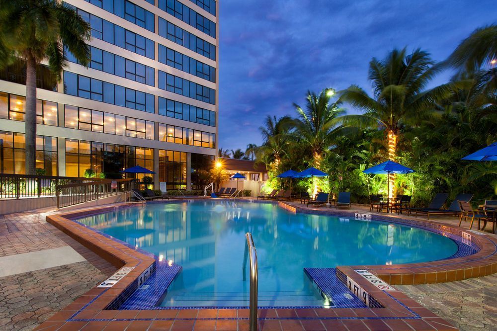 Holiday Inn Miami West - Airport Area, an IHG Hotel