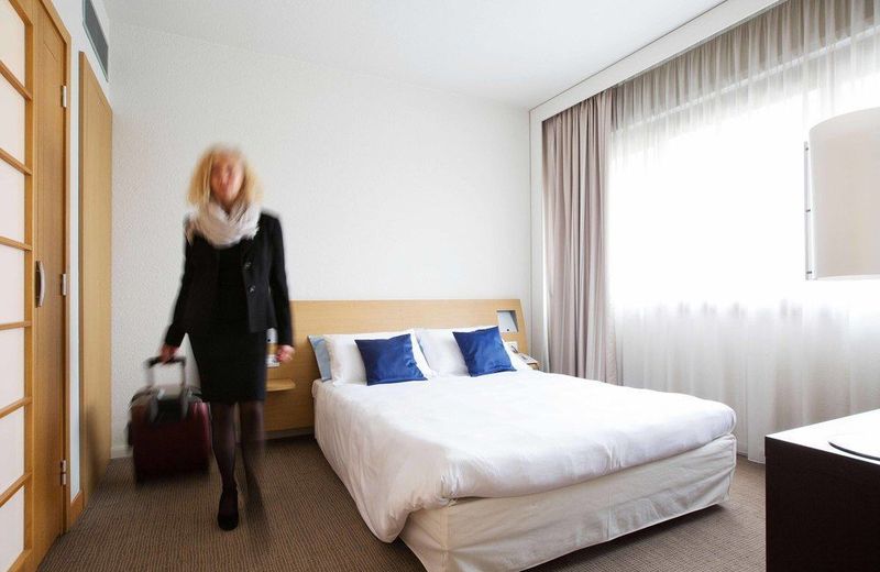 Living Place Hotel