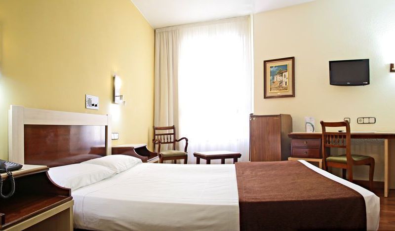 Hotel Zaragoza Royal