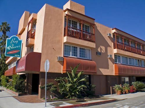 Bay Shores Peninsula Hotel