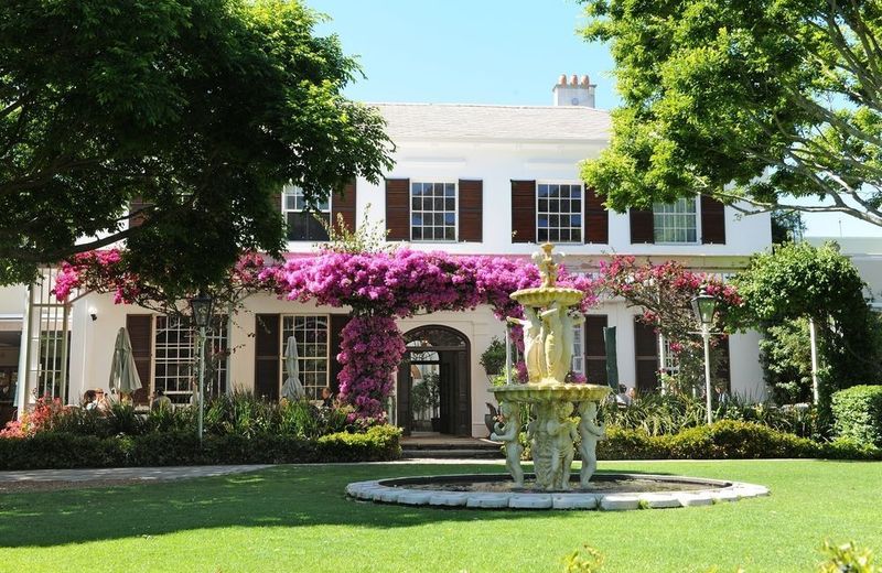 Vineyard Hotel
