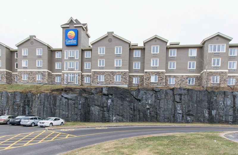 Comfort Inn & Suites