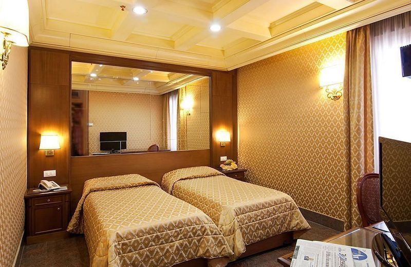 Madison Hotel
