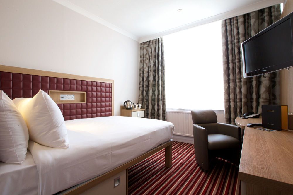 London Croydon Aerodrome Hotel, BW Signature Collection