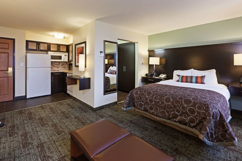 Staybridge Suites Tulsa-Woodland Hills, an IHG Hotel