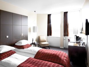 Hotel Image 2