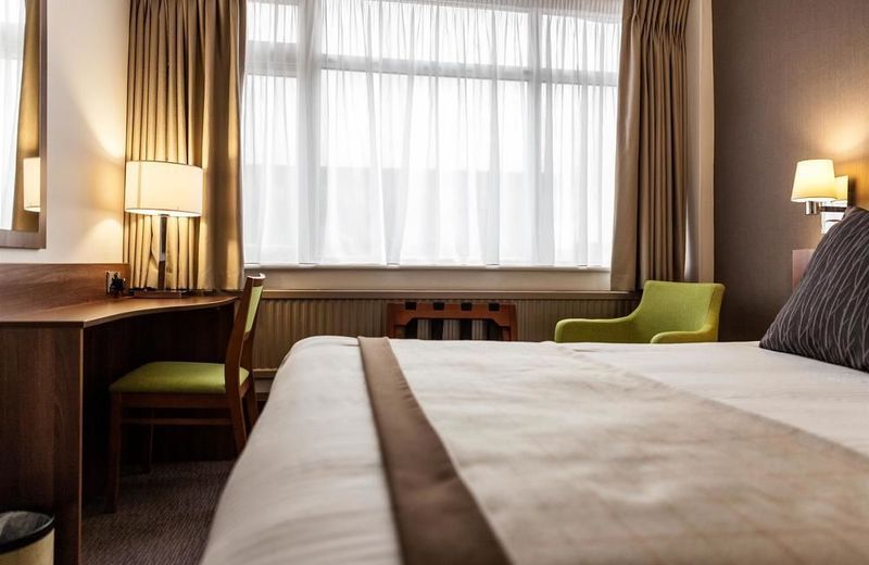 Best Western Manchester Altrincham Cresta Court Hotel