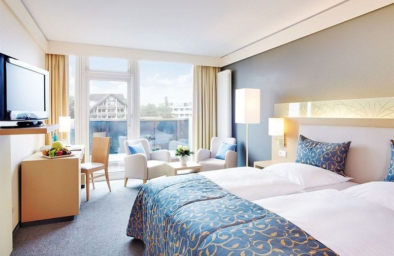 ambassador hotel & spa