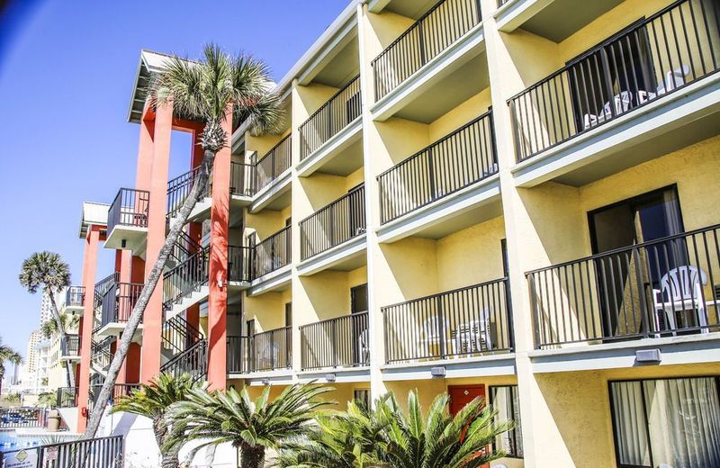 Ramada by Wyndham Panama City Beach / Beachfront