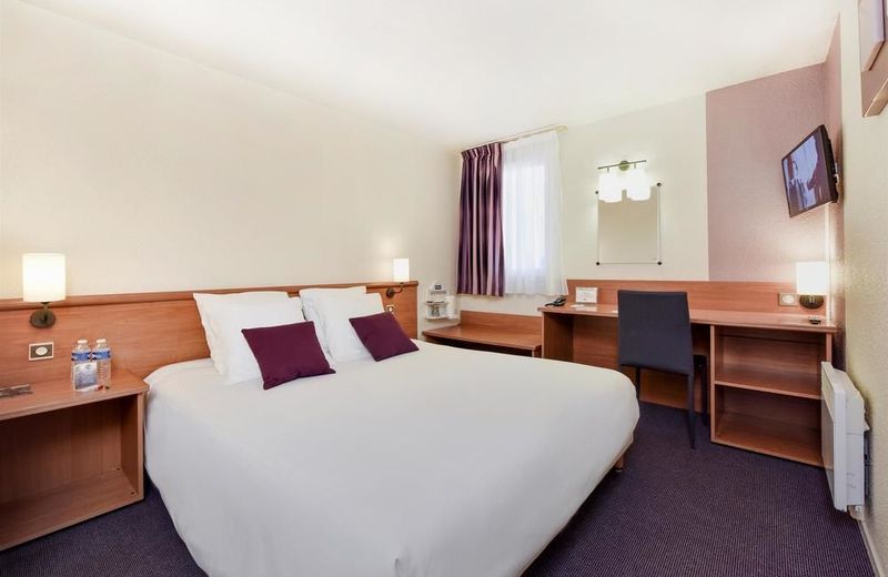Kyriad Hotel Lyon Givors