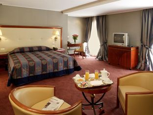 Hotel Image 2
