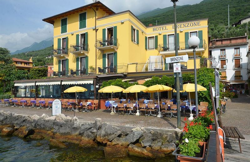 Lake Front Hotel Brenzone