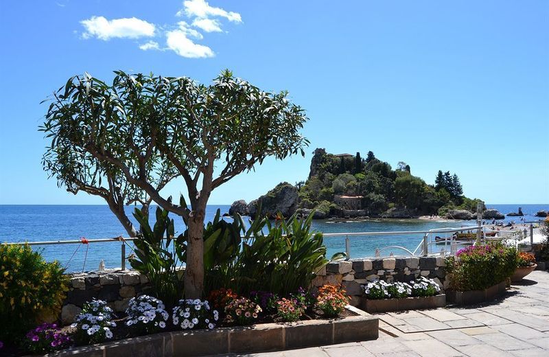 La Plage Resort
