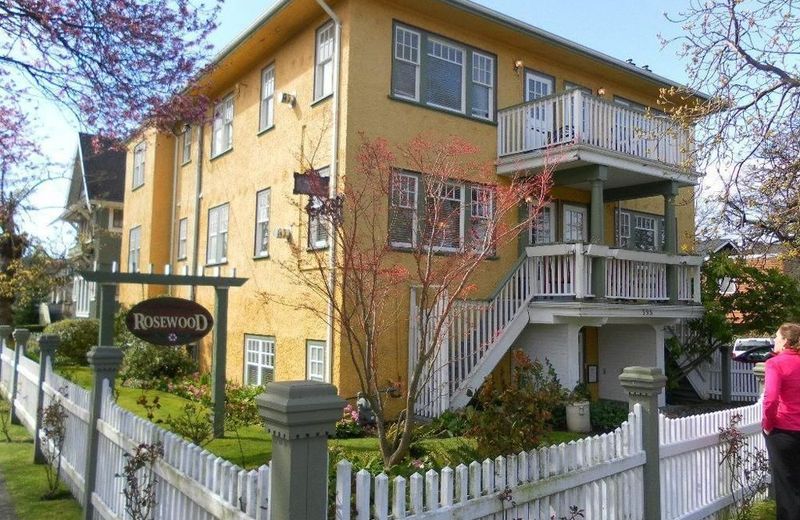 Rosewood Inn