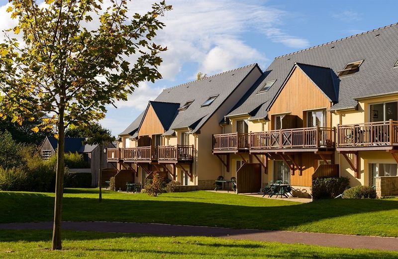 Lagrange Vacances Les Roches Douvres