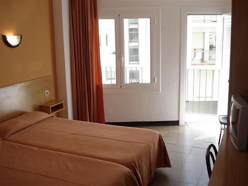 Hotel Aubí