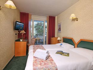 Hotel Image 2