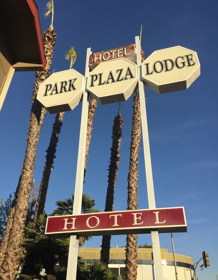 Park Plaza Lodge