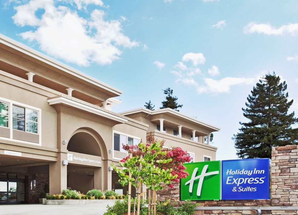 Holiday Inn Express Hotel & Suites Santa Cruz