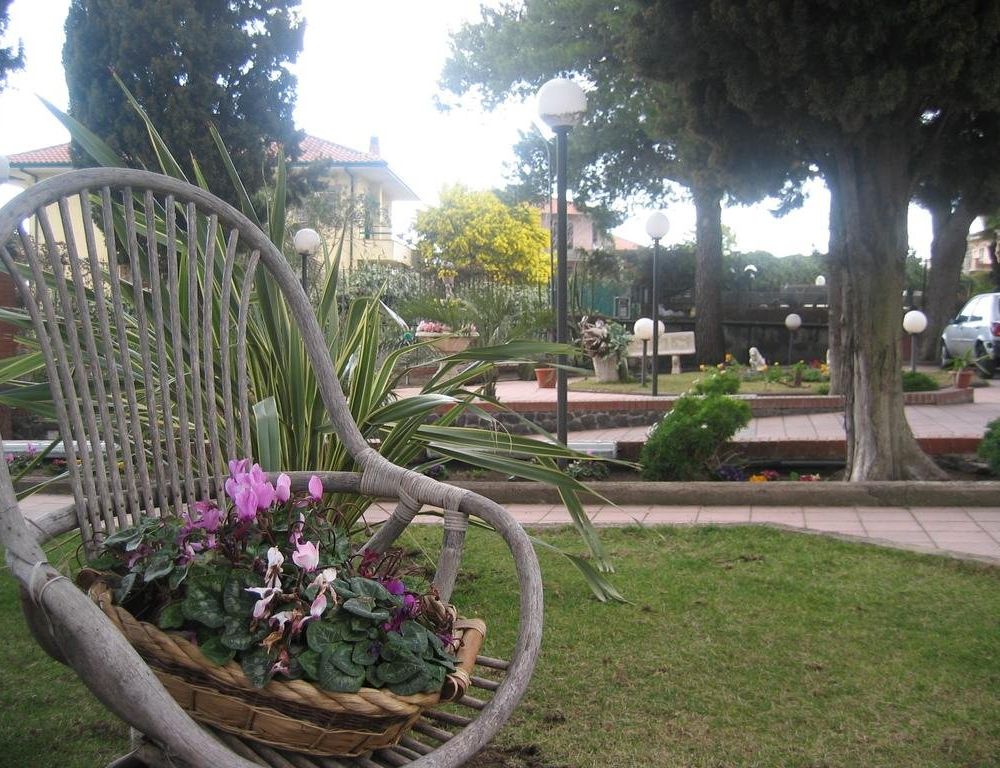 Outdoor Pictures 11