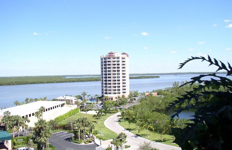 Lovers Key Resort