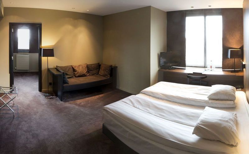 Serwir Hotel