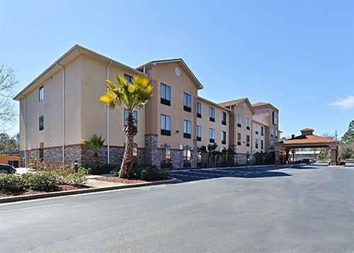 Comfort Suites Panama City near Tyndall AFB