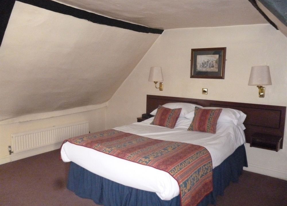 The Red Lion Hotel