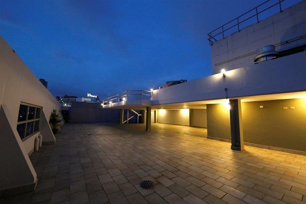 Outdoor Pictures 24