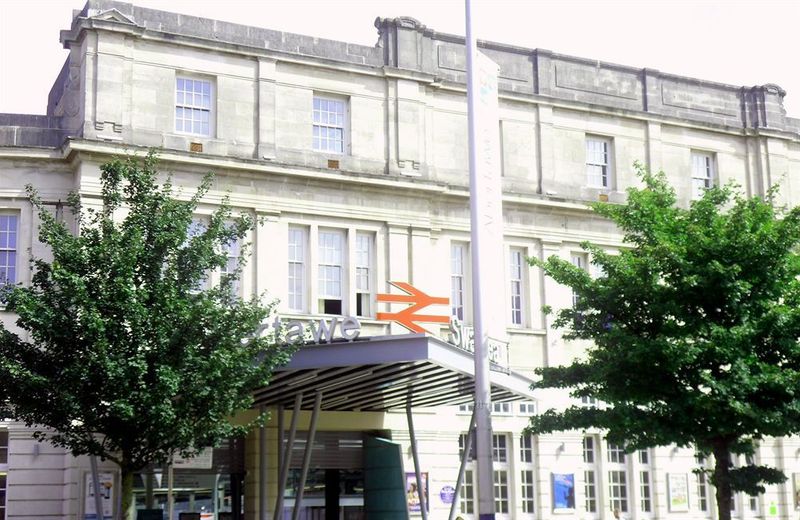 THE WINDSOR LODGE
