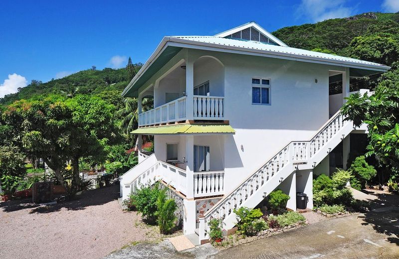 Divers Lodge Guest House