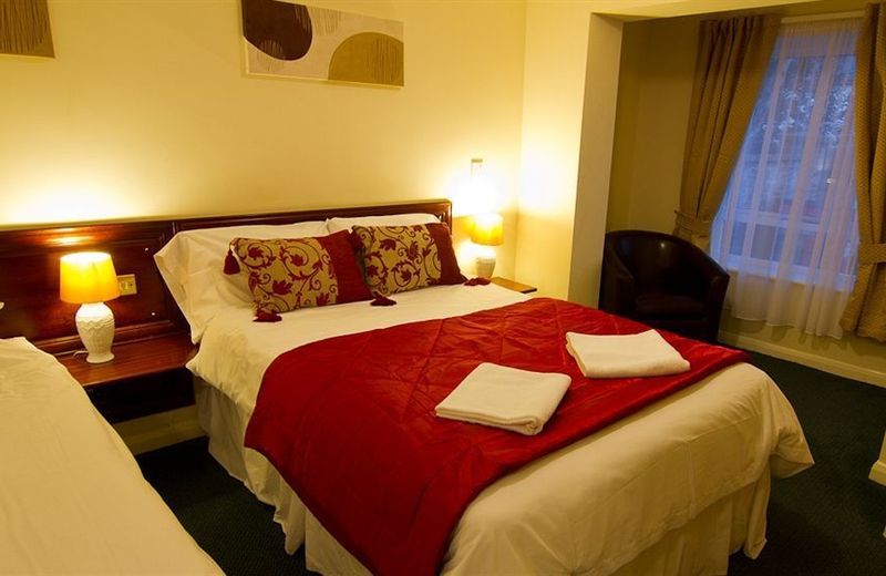 Preston Hotel