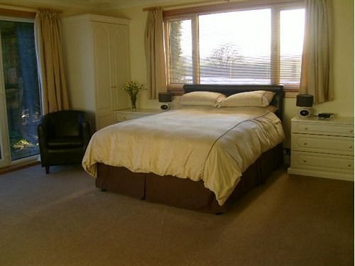 Milton Lea Bed & Breakfast