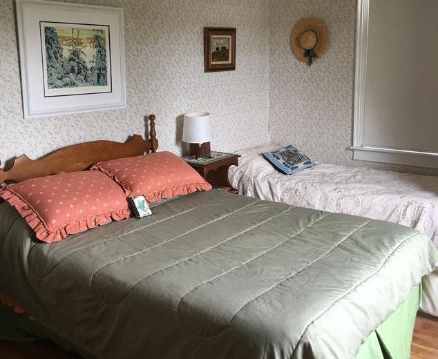 PUMPKIN INN B & B