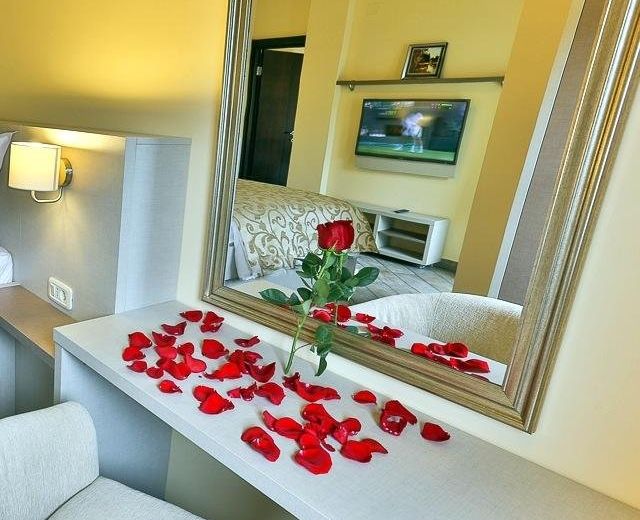 Lucic Rooms & Suites