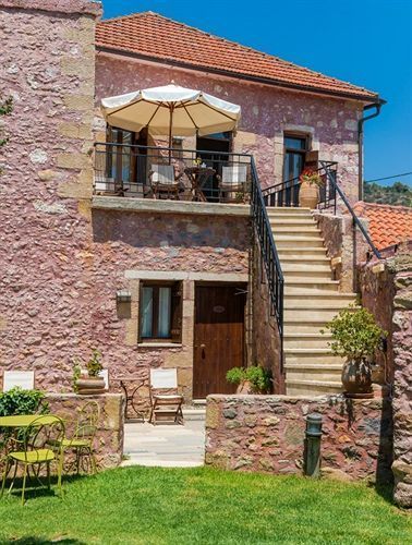 Spilia Village Hotel & Villas